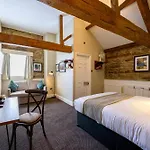 Hotel The Kestrel By Innkeeper's Collection