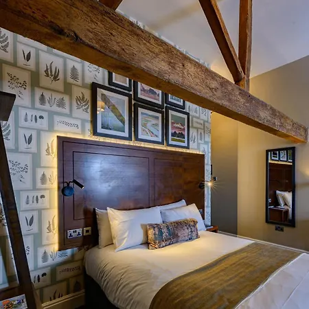 The Kestrel By Innkeeper'S Collection Hotel 4*